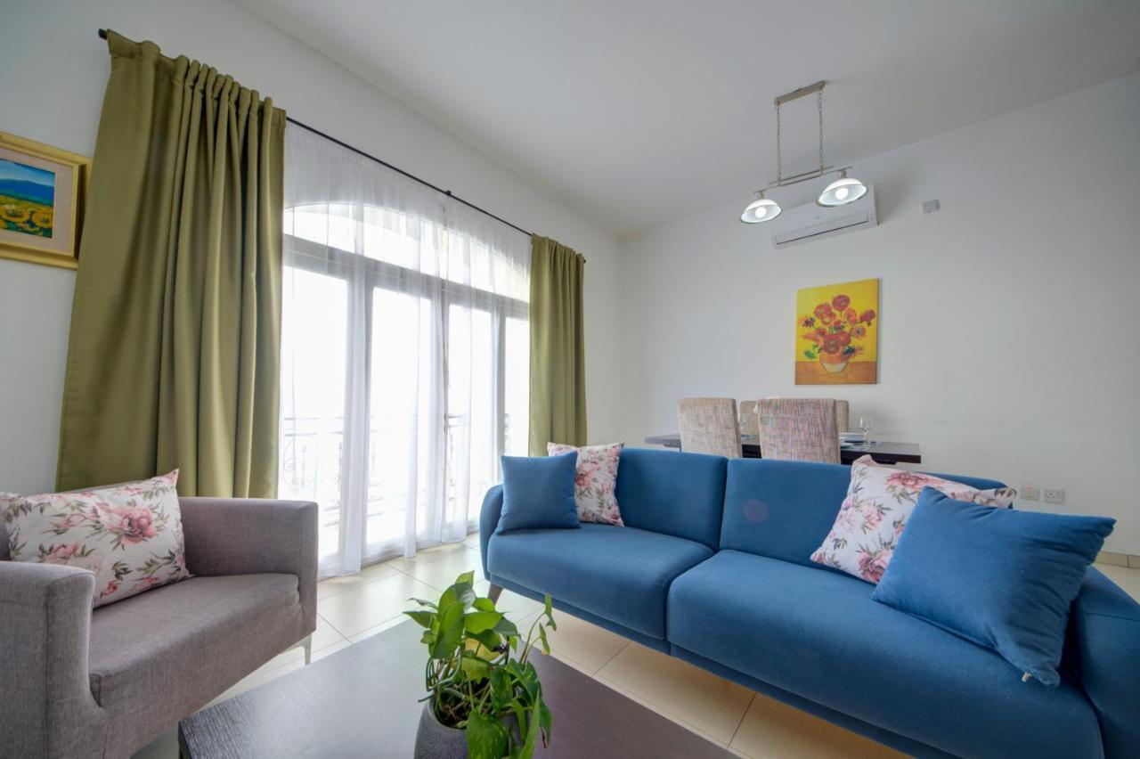 St Julians 2 Bedroom Apartment With Commanding Seaviews By Shortletsmalta Saint Julian's 외부 사진
